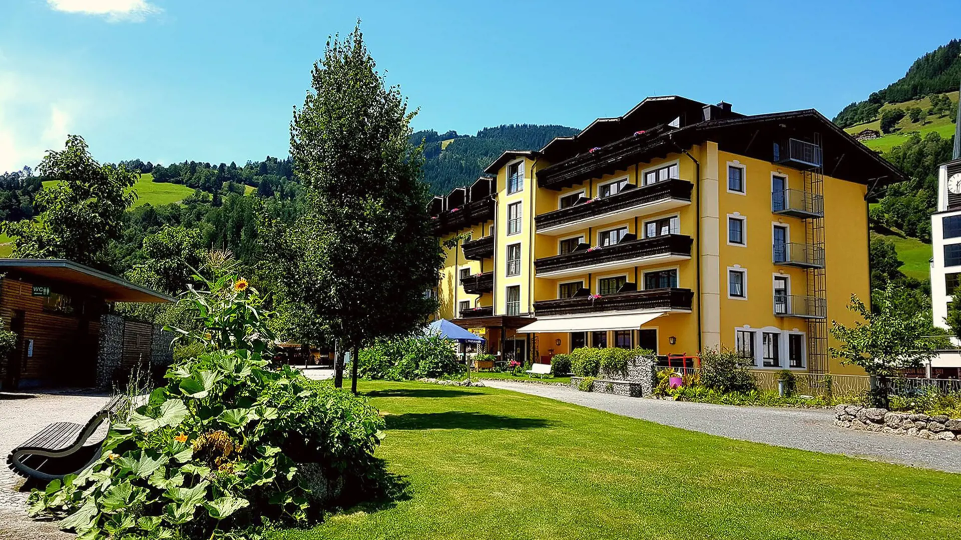 Hotel Pinzgauerhof SUMMER